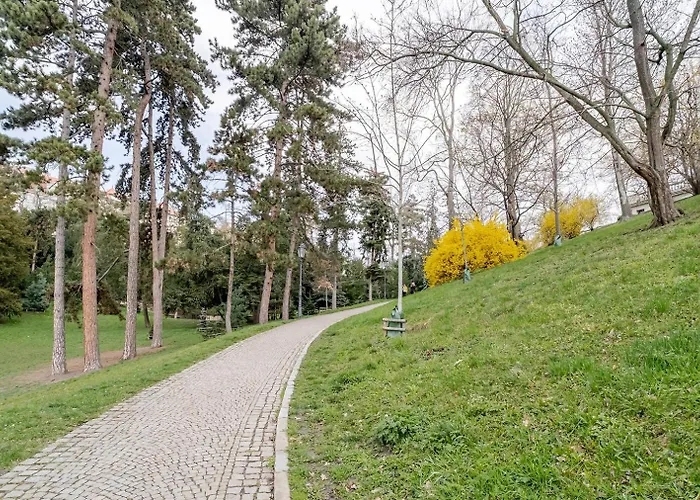 Apartamento Blueground Vrsovice Private Terrace Equipped Prg-4 *